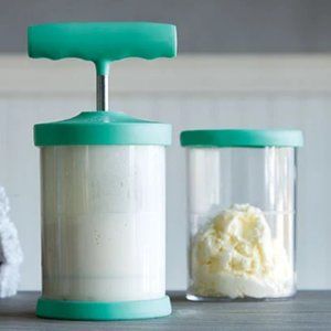 Pampered Chef Whipped Cream Maker